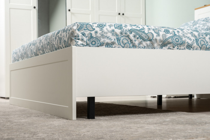 Остин 11.53 Кровать + ортопед + 13.224 Шкаф + 16.47 Тумба под ТВ, белый шагрень/дуб крафт золотой