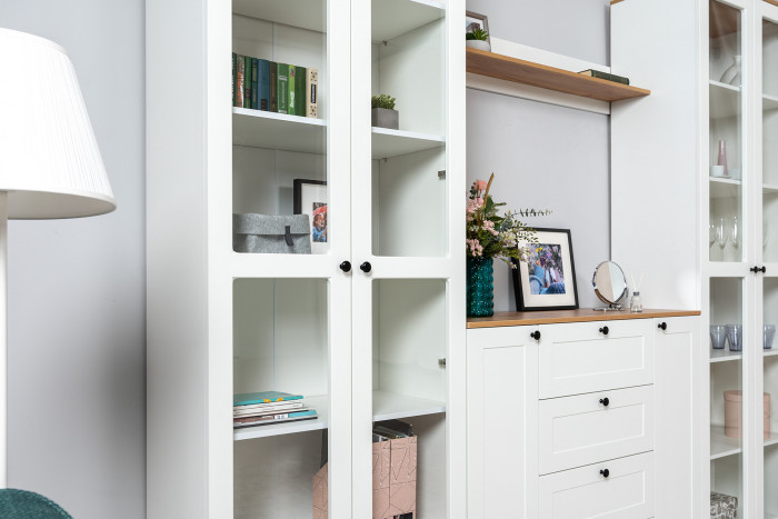 Остин 16.394.02 Шкаф-витрина, цвет белый шагрень/дуб крафт золотой, ШхГхВ 80х41,8х229,8 см.